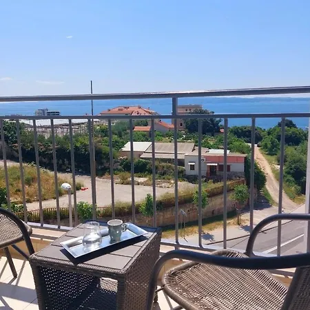 Apartment Domito Znjan